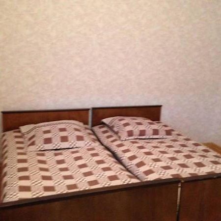Guest House Besarioni Borjomi Bagian luar foto