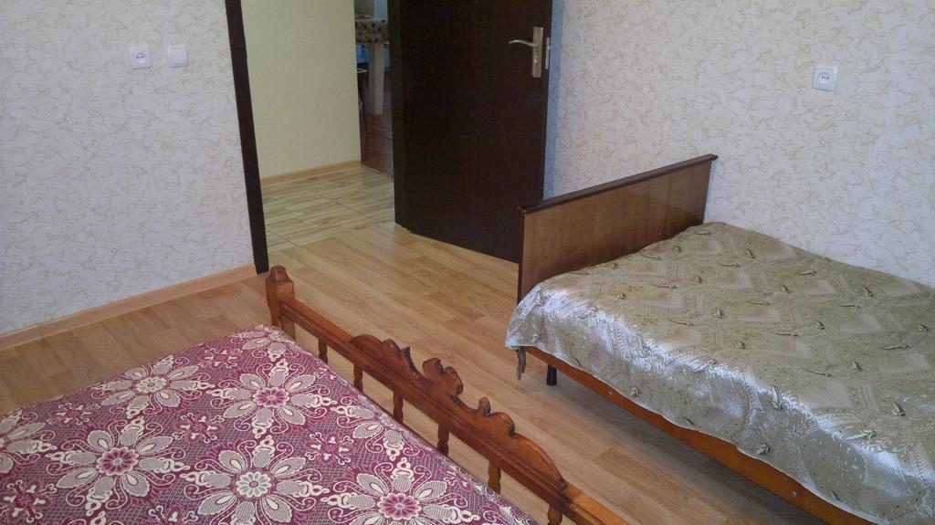 Guest House Besarioni Borjomi Ruang foto